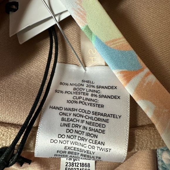 Shade and Shore Floral Bikini Top With Small Ruffle and Bow Size 34DD - Picture 5 of 6